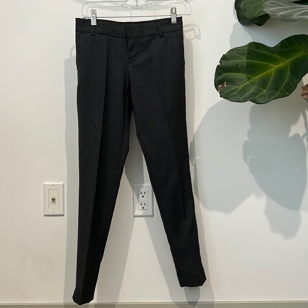 Banana republic tapered lightly patterned work trousers, skinny leg low rise